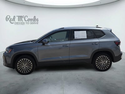 2025 Volkswagen Taos SE