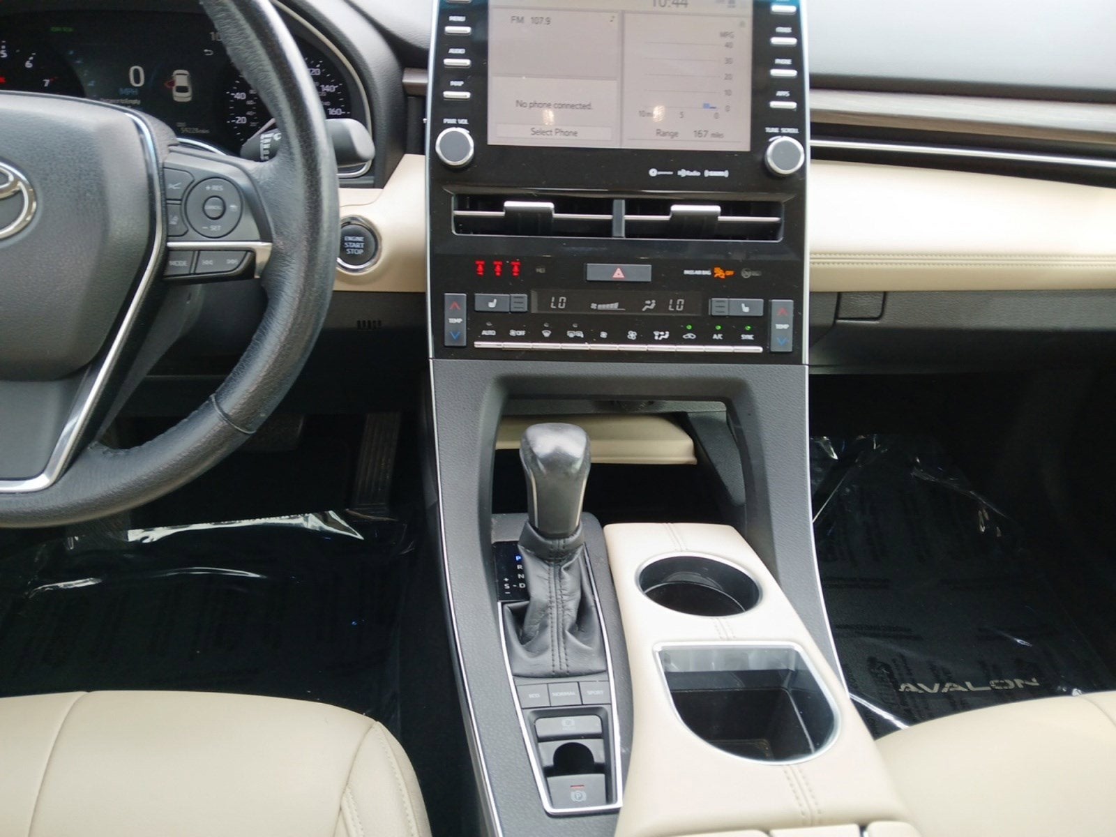 2021 Toyota Avalon XLE