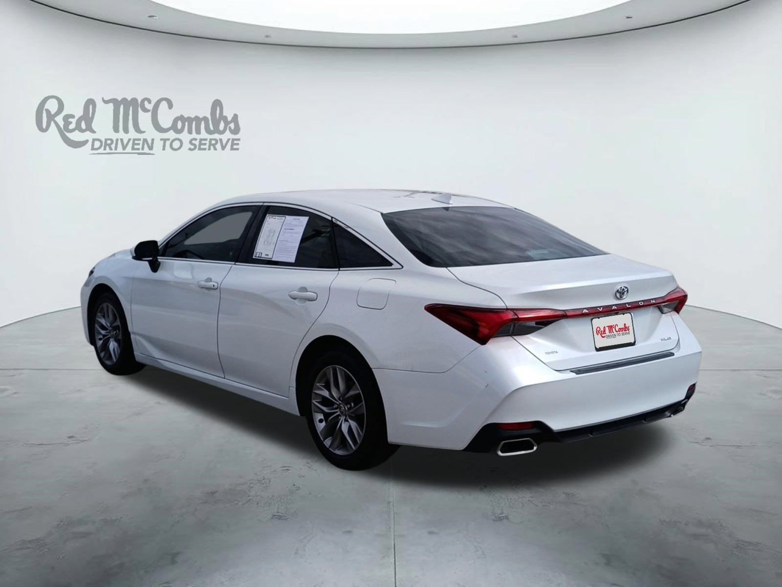 2021 Toyota Avalon XLE
