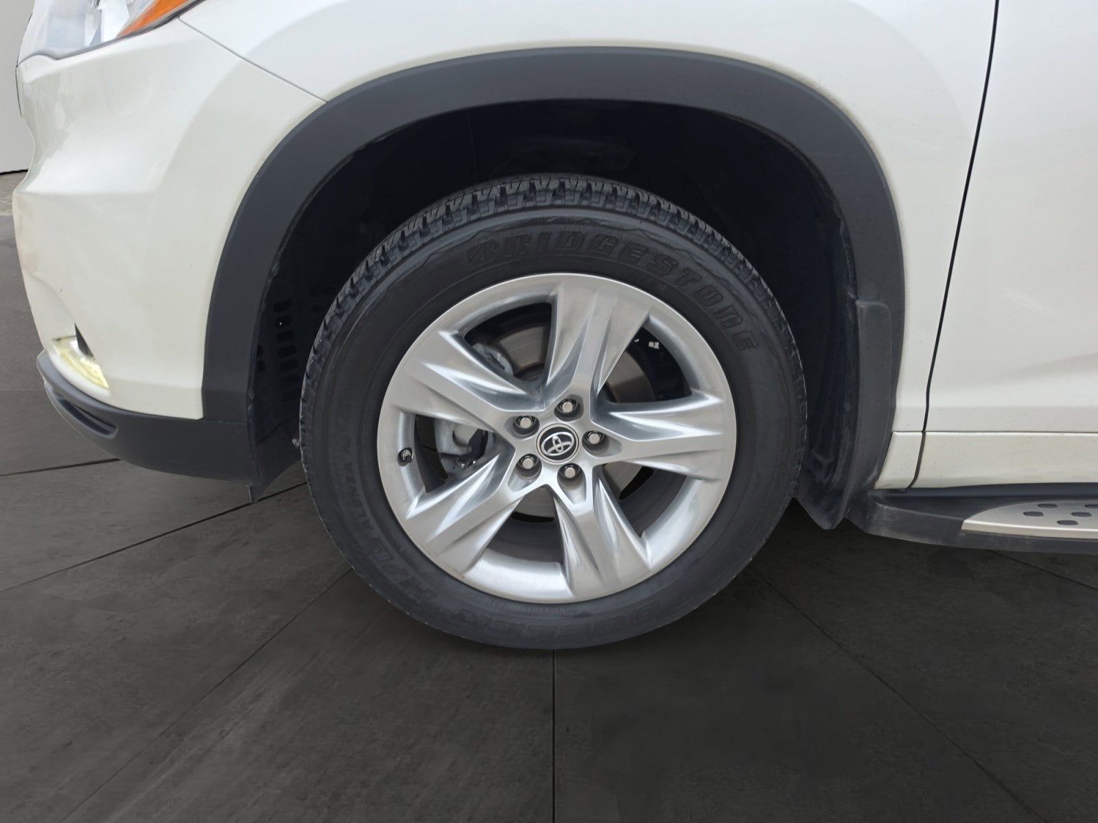 2016 Toyota Highlander Limited Platinum