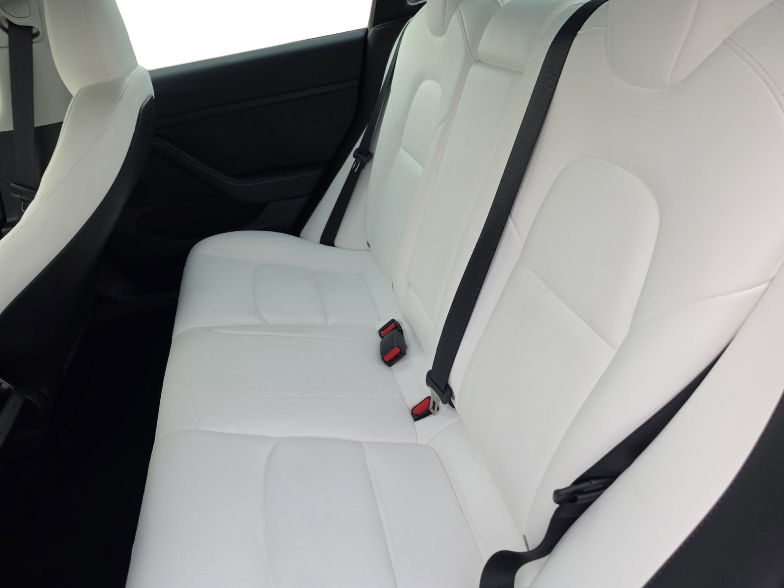 2023 Tesla Model 3 RWD