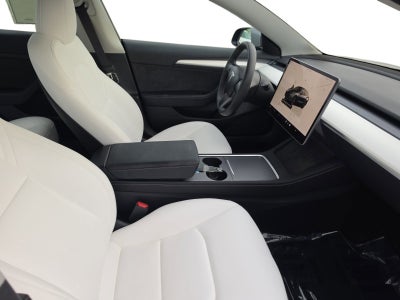 2023 Tesla Model 3 RWD