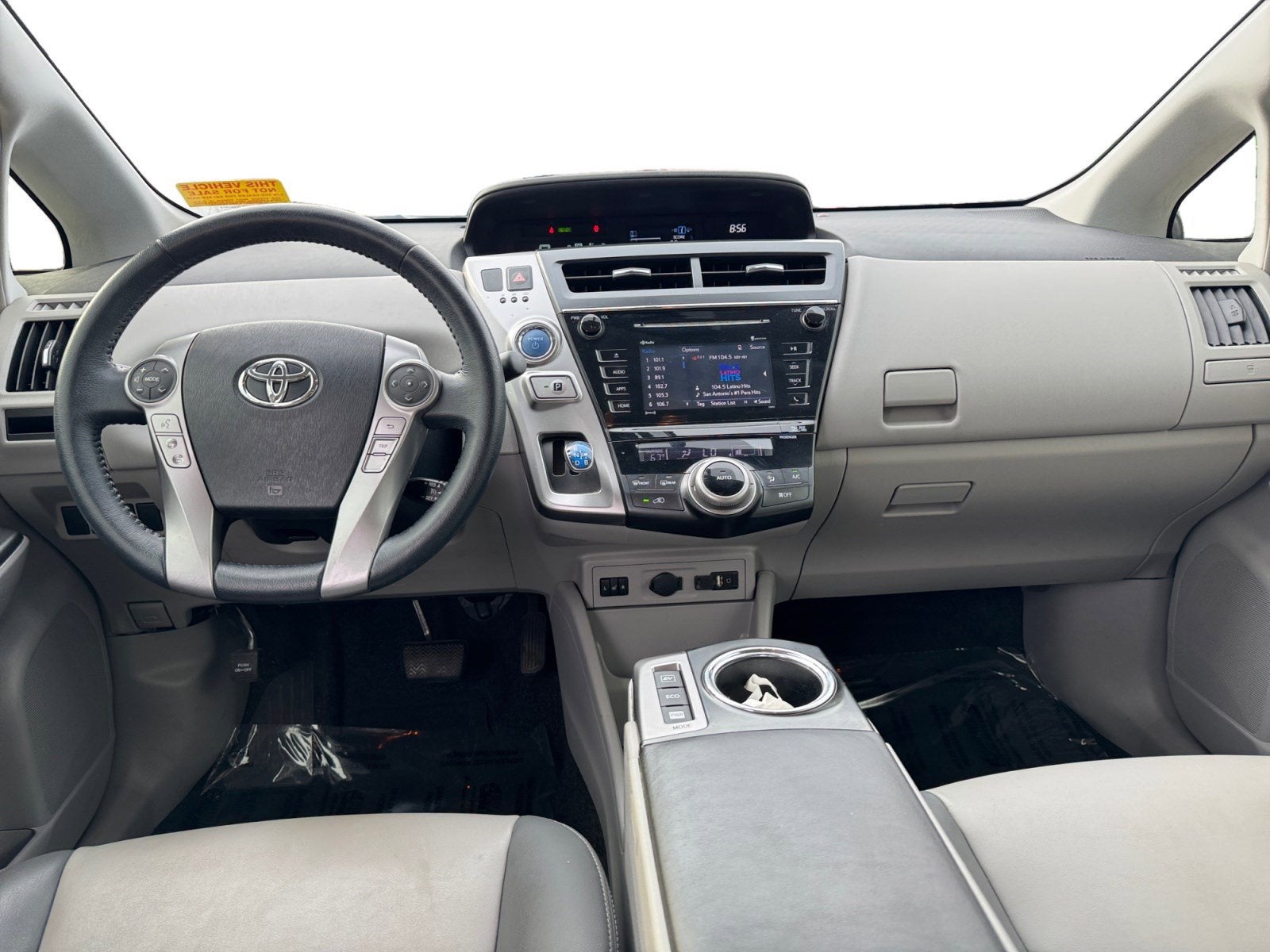 2017 Toyota Prius v Five