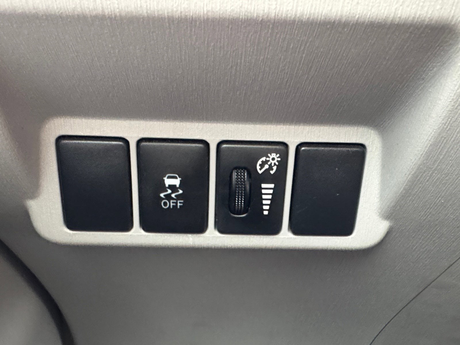 2017 Toyota Prius v Five