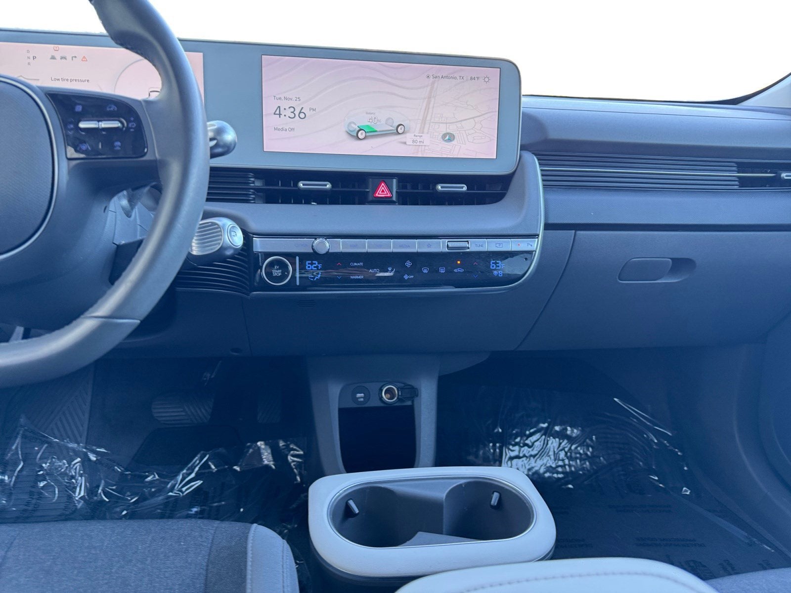 2023 Hyundai IONIQ 5 SE Standard Range