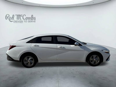 2025 Hyundai Elantra SE