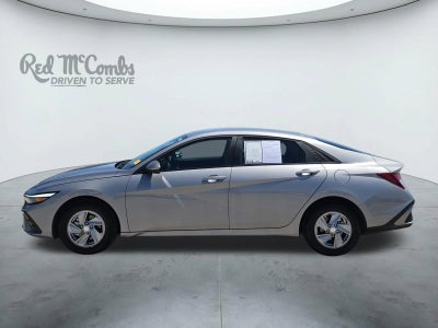 2025 Hyundai Elantra SE