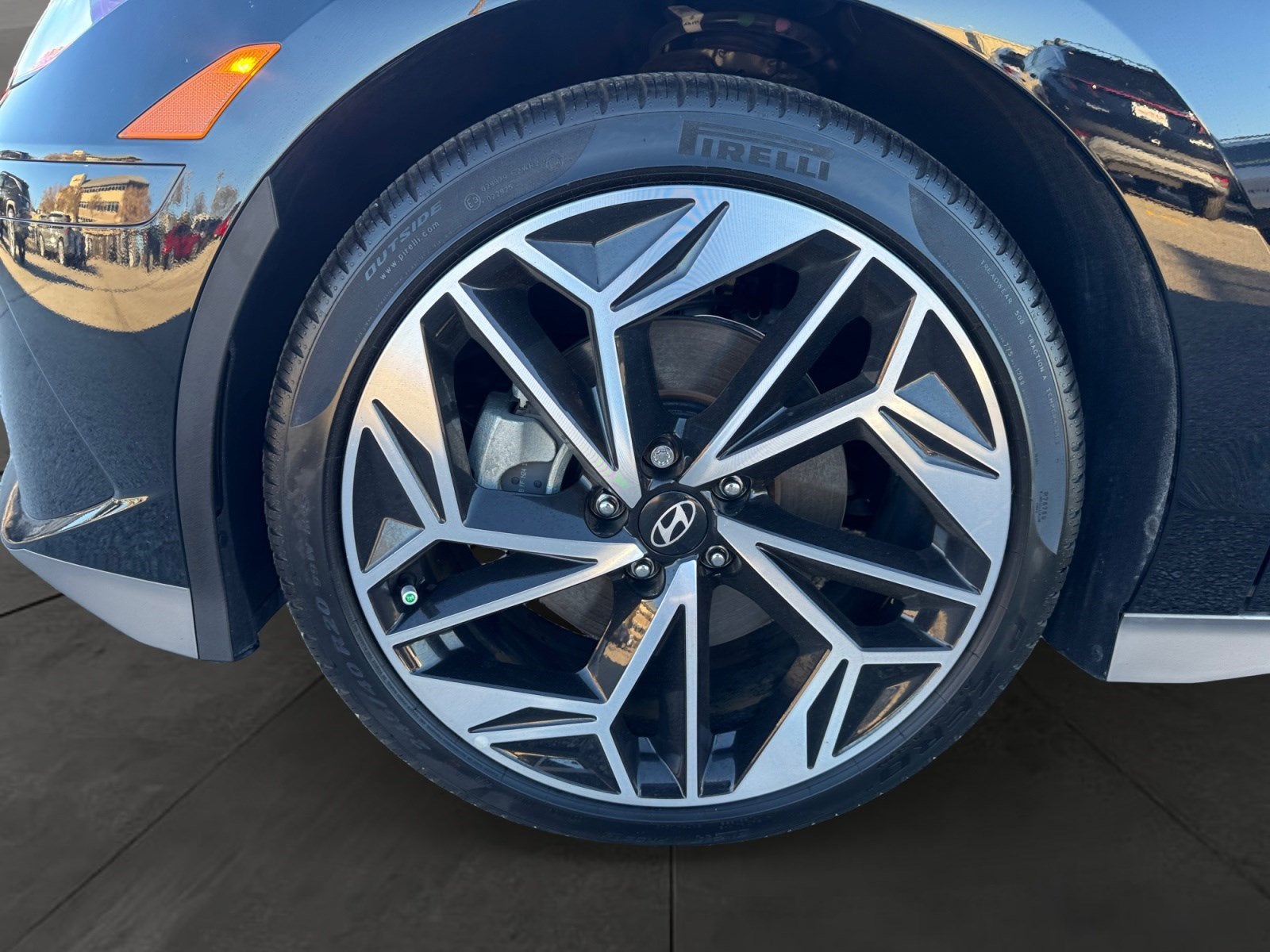 2024 Hyundai IONIQ 6 SE