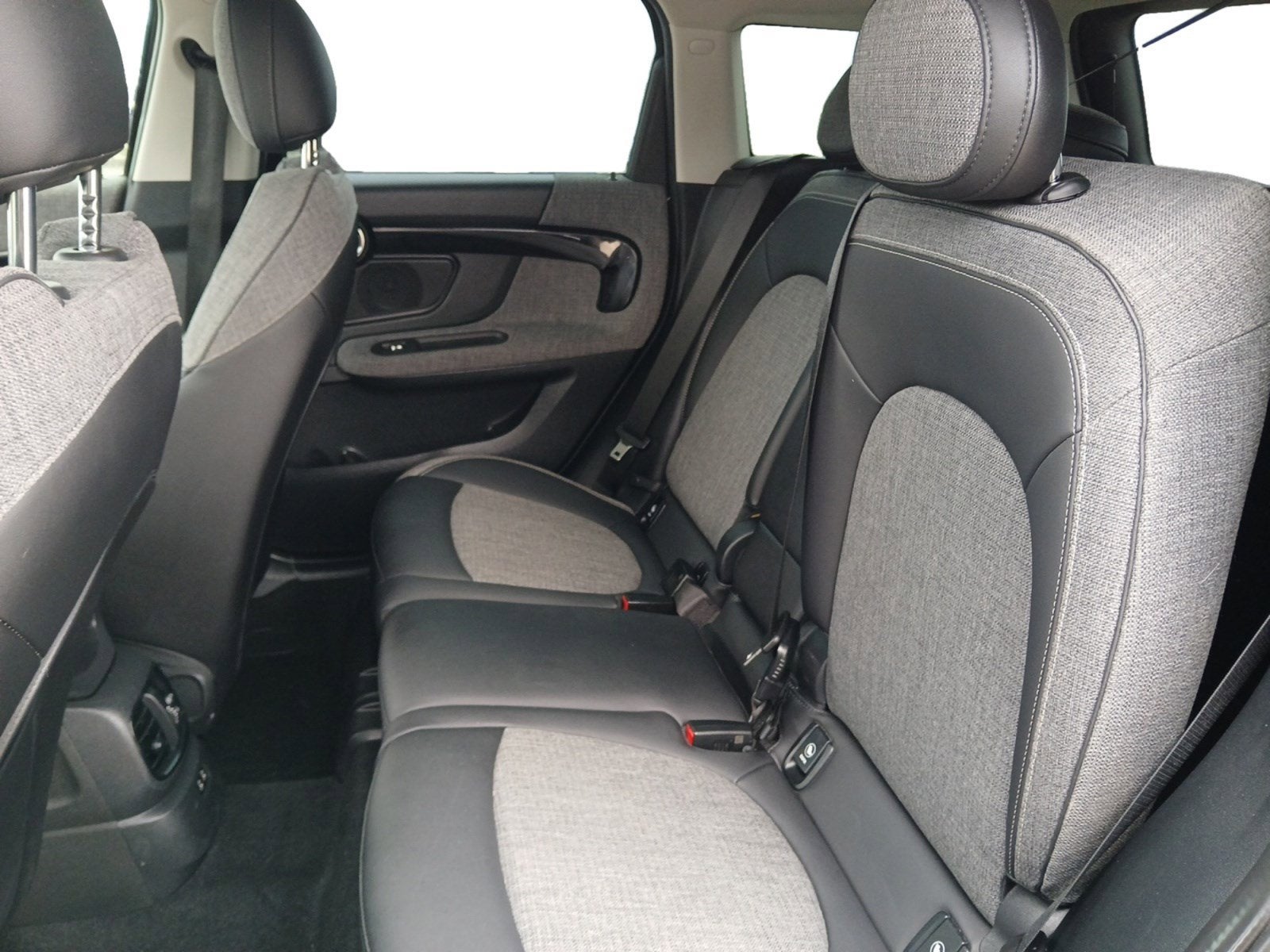 2023 MINI Countryman Base