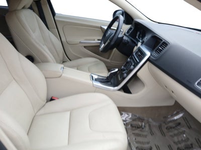 2015 Volvo S60 T5 Drive-E Premier