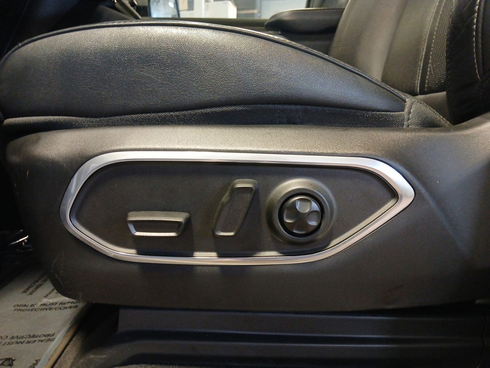 2022 Jeep Wagoneer Series III W/ HANDS-FREE POWER LIFTGATE