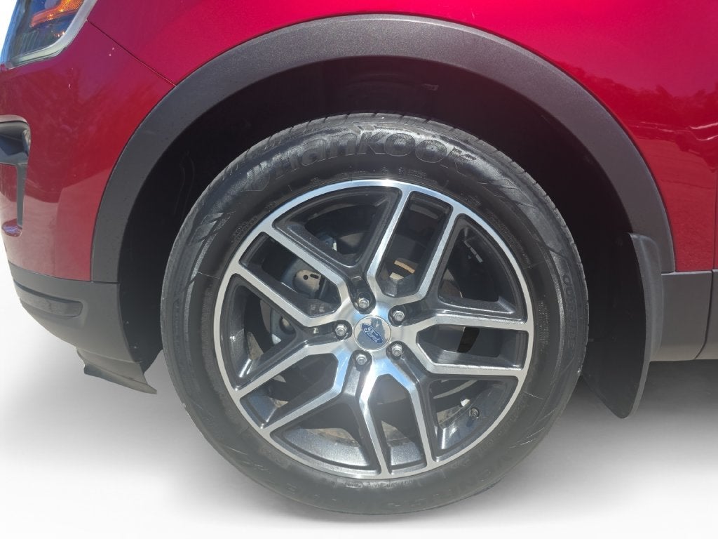 2019 Ford Explorer Sport