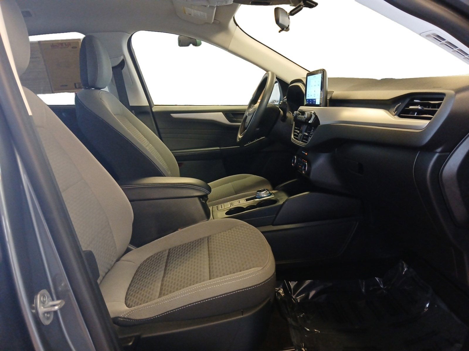 2022 Ford Escape Hybrid SE W/ REARVIEW CAMERA & POWER DRIVER SEAT