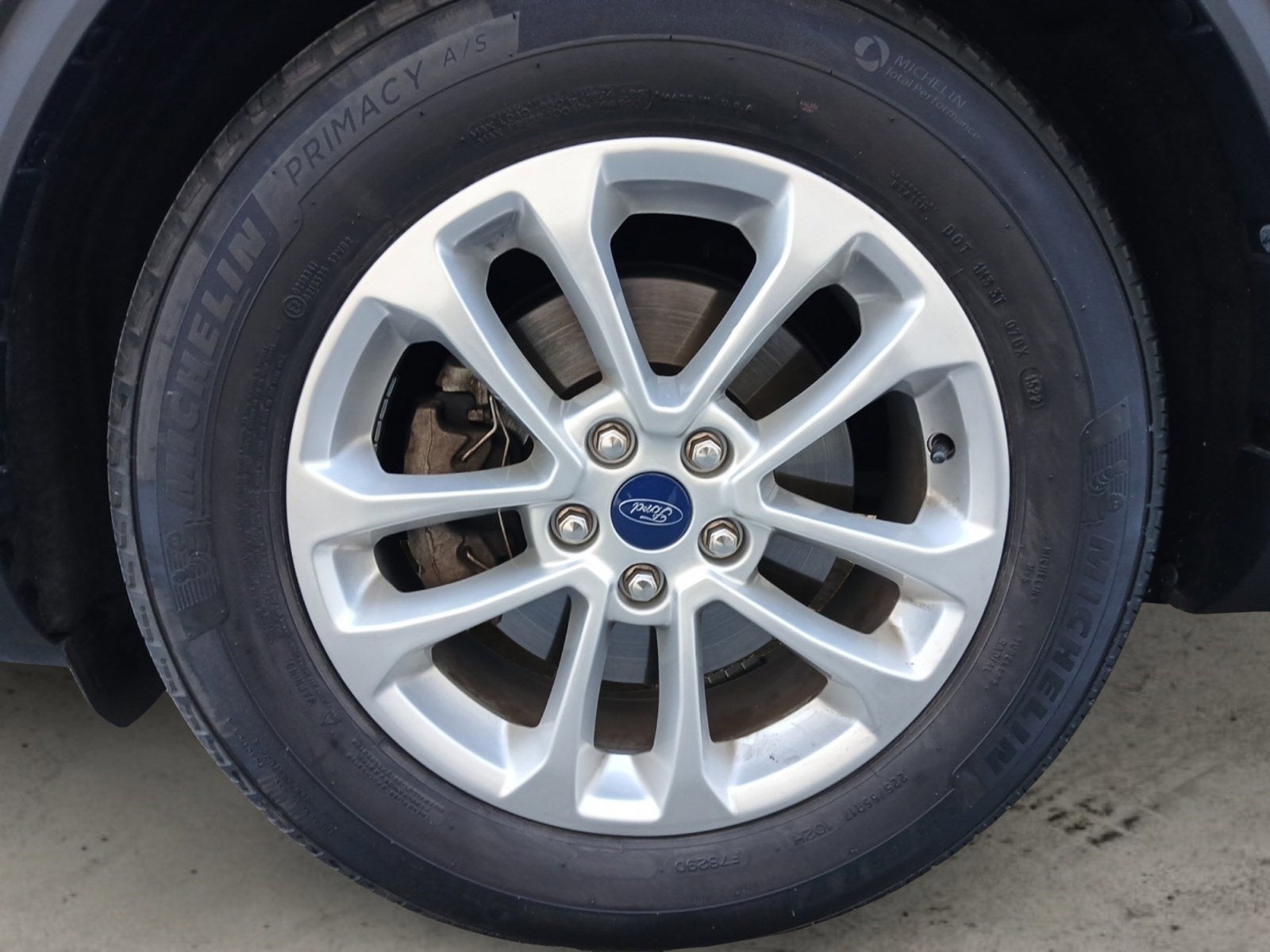 2022 Ford Escape SE W/ REARVIEW CAMERA & POWER LIFTGATE