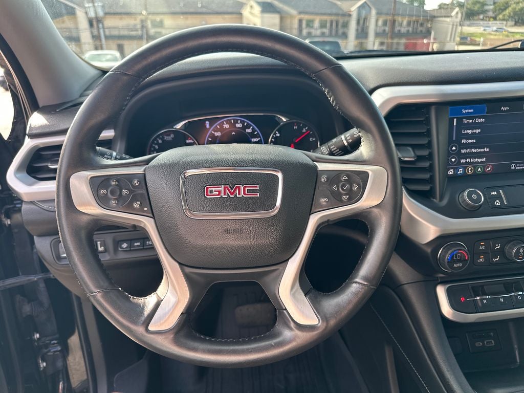 2022 GMC Acadia SLT