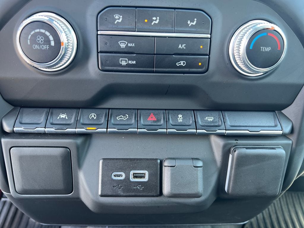 2025 GMC Sierra 1500 Pro