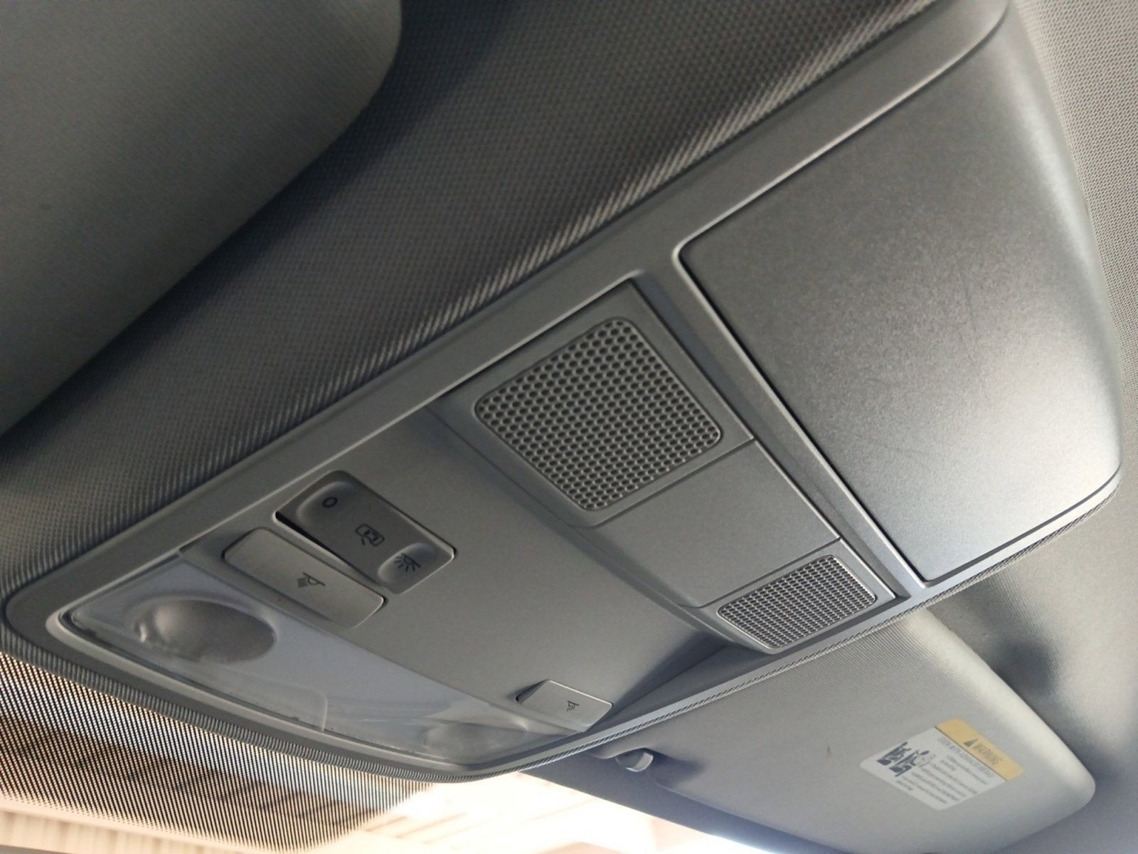 2016 Volkswagen Passat 1.8T S W/ BACKUP CAMERA & 16" ALLOY WHEELS