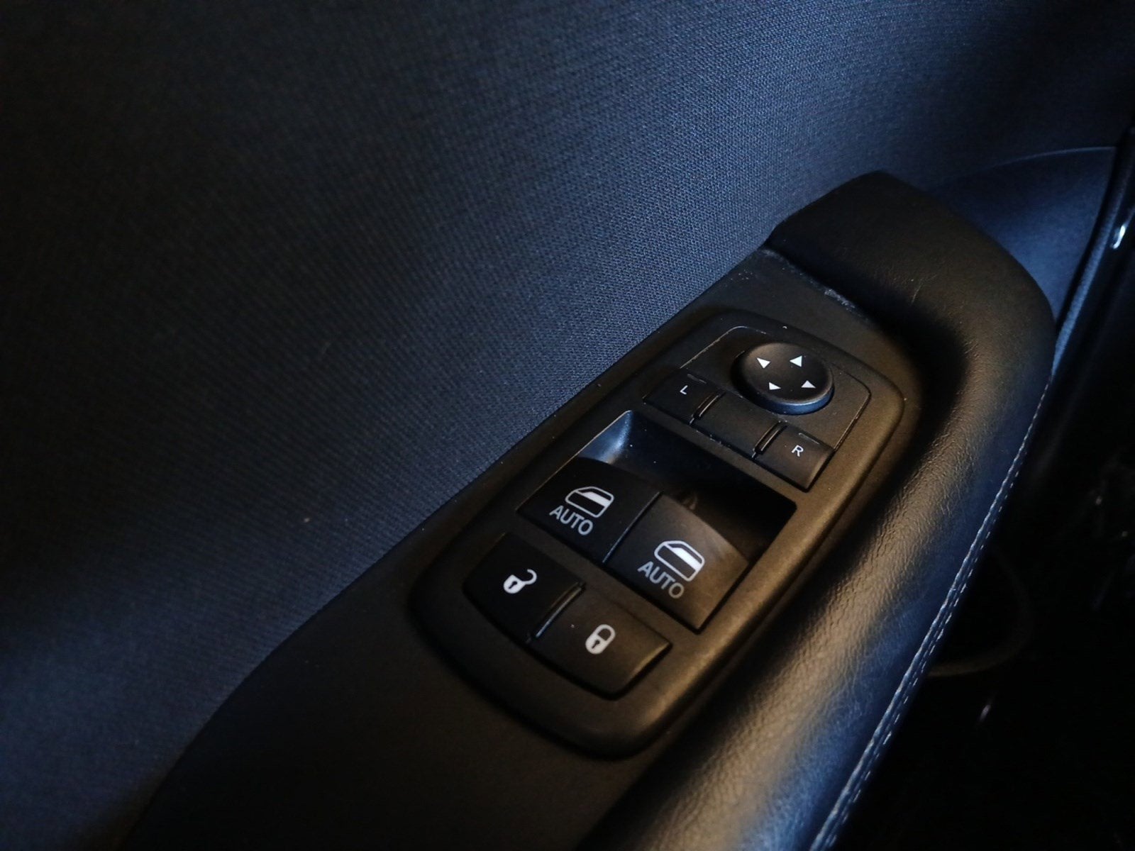 2022 Dodge Challenger SXT W/ APPLE CARPLAY & ANDROID AUTO