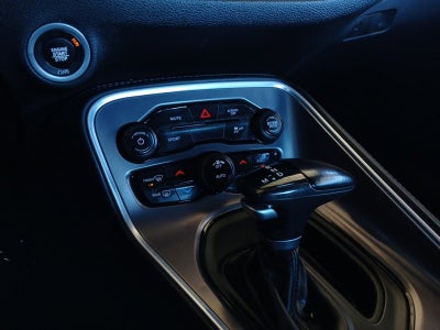2022 Dodge Challenger SXT W/ APPLE CARPLAY & ANDROID AUTO