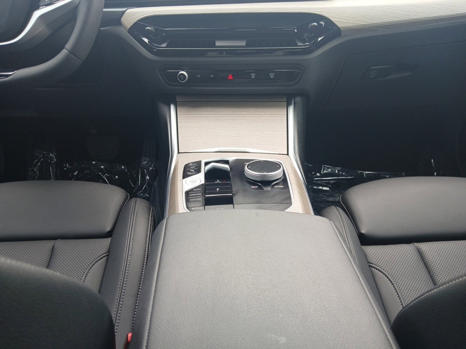 2025 BMW 3 Series 330i W/ MOONROOF & HEATED FRONT SEATS