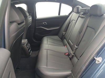2025 BMW 3 Series 330i W/ MOONROOF & HEATED FRONT SEATS