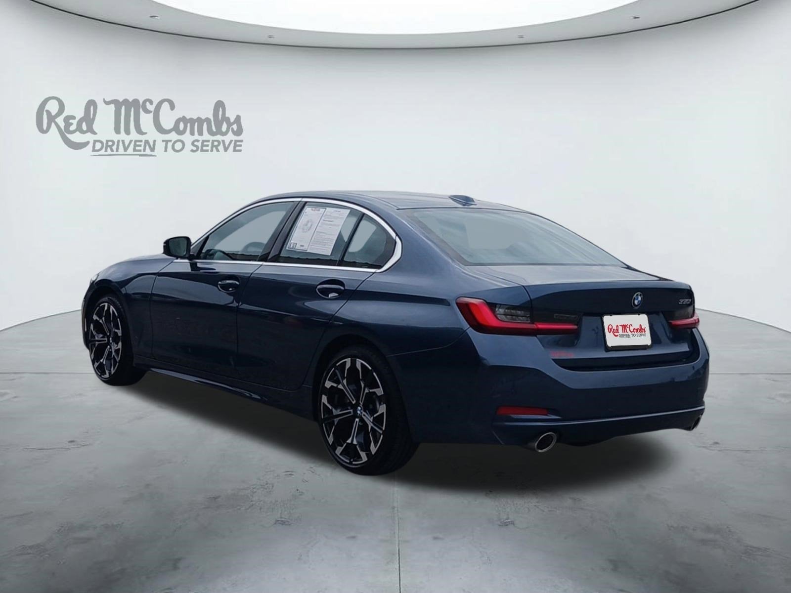 2025 BMW 3 Series 330i W/ MOONROOF & HEATED FRONT SEATS