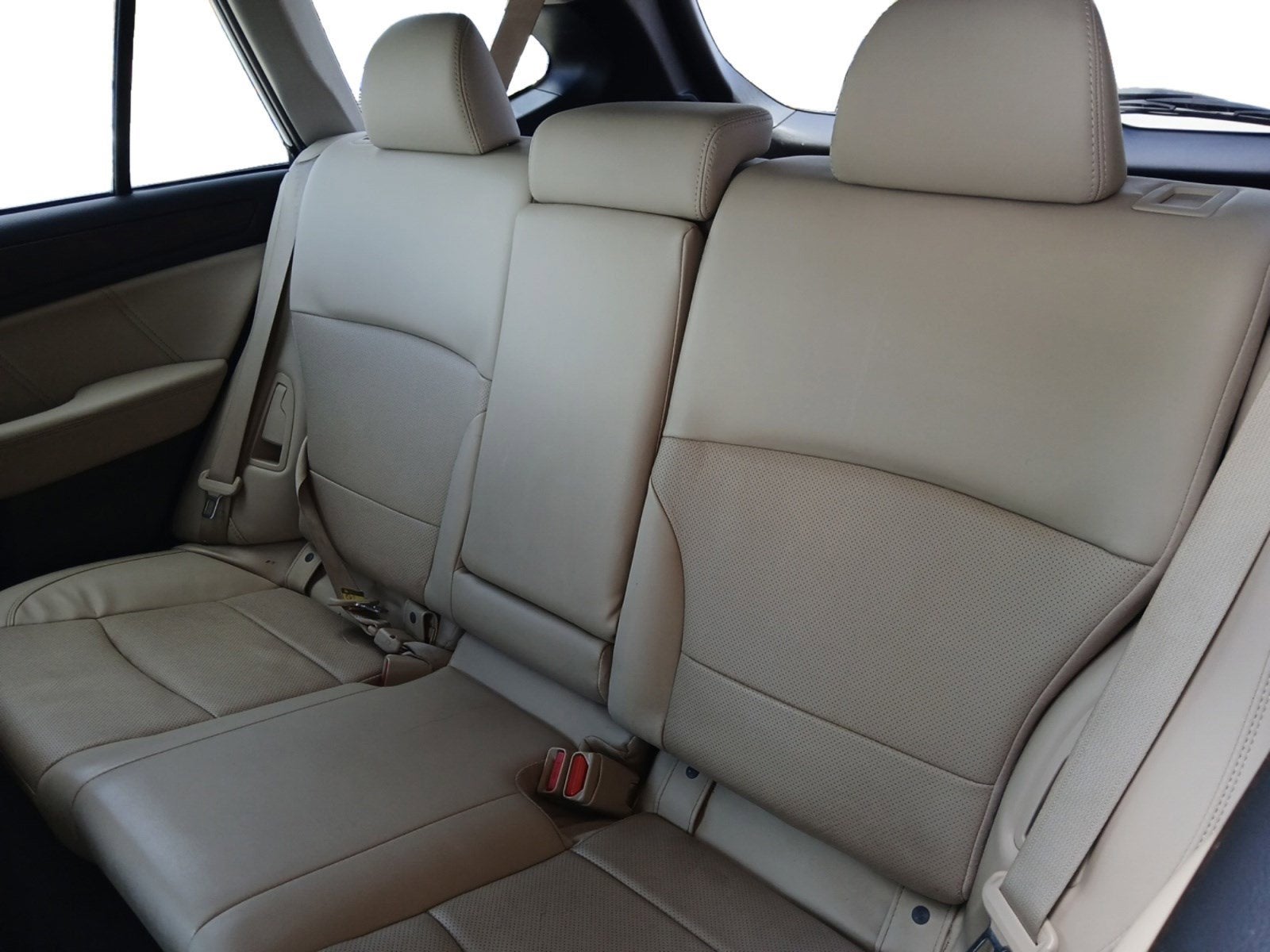 2019 Subaru Outback LIMITED W/ MOONROOF & NAVIGATION