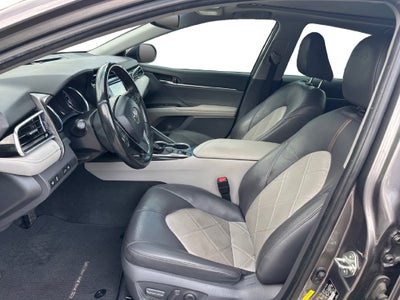 2018 Toyota Camry XLE