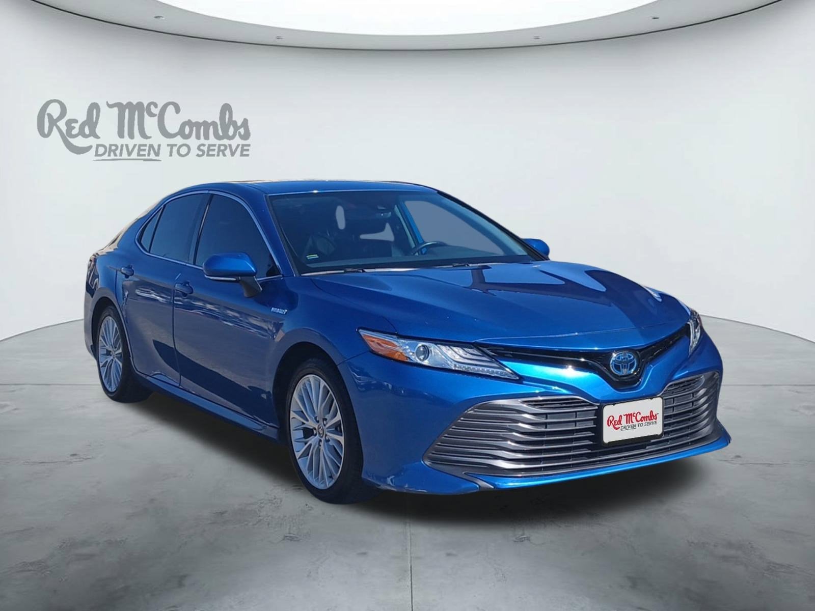 2020 Toyota Camry Hybrid XLE