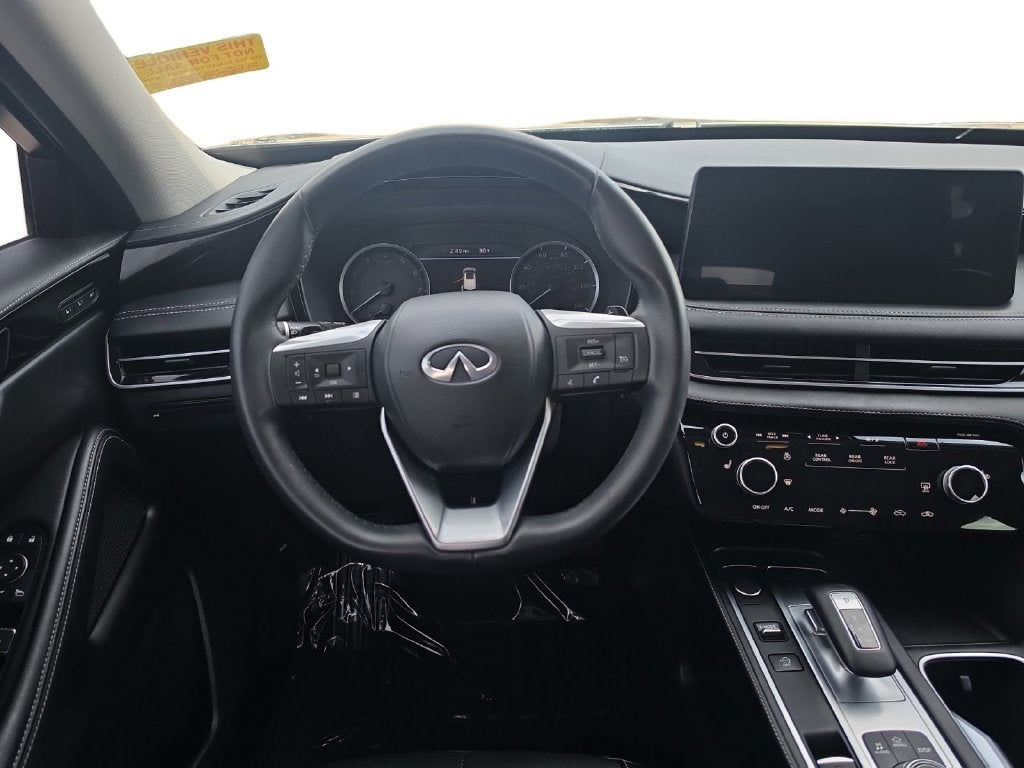2023 INFINITI QX60 PURE