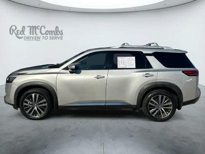 2022 Nissan Pathfinder Platinum