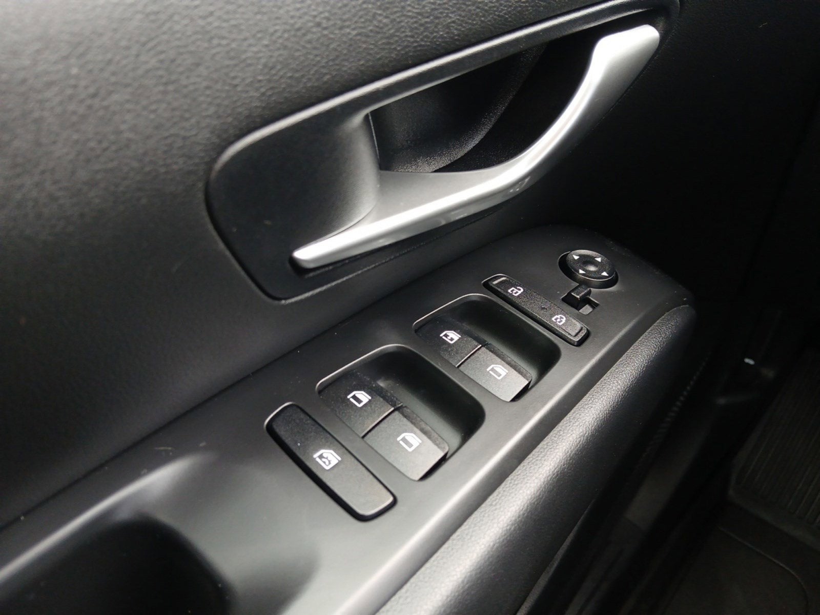 2024 Hyundai Tucson SE APPLE CARPLAY AND ANDROID AUTO