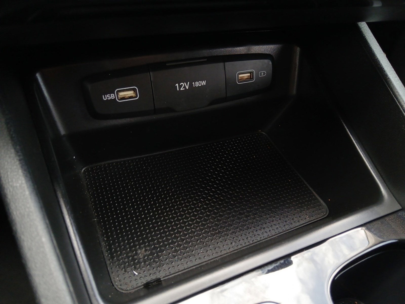 2024 Hyundai Tucson SE APPLE CARPLAY AND ANDROID AUTO