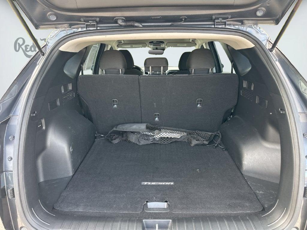 2023 Hyundai Tucson SE