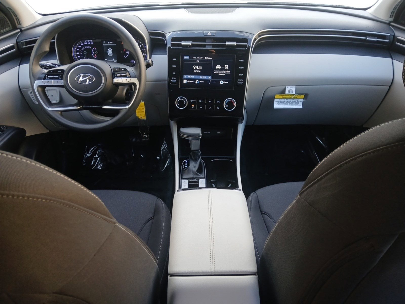 2023 Hyundai Tucson SE