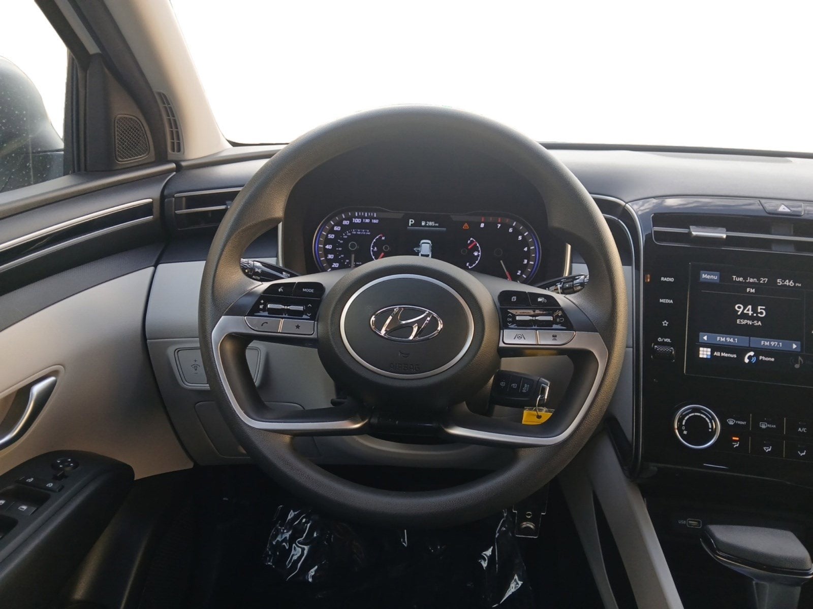 2023 Hyundai Tucson SE