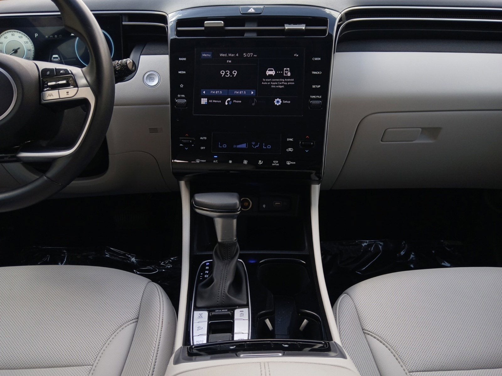 2023 Hyundai Tucson SEL CONVENIENCE PACKAGE WITH APPLE CARPLAY AND ANDRIOD