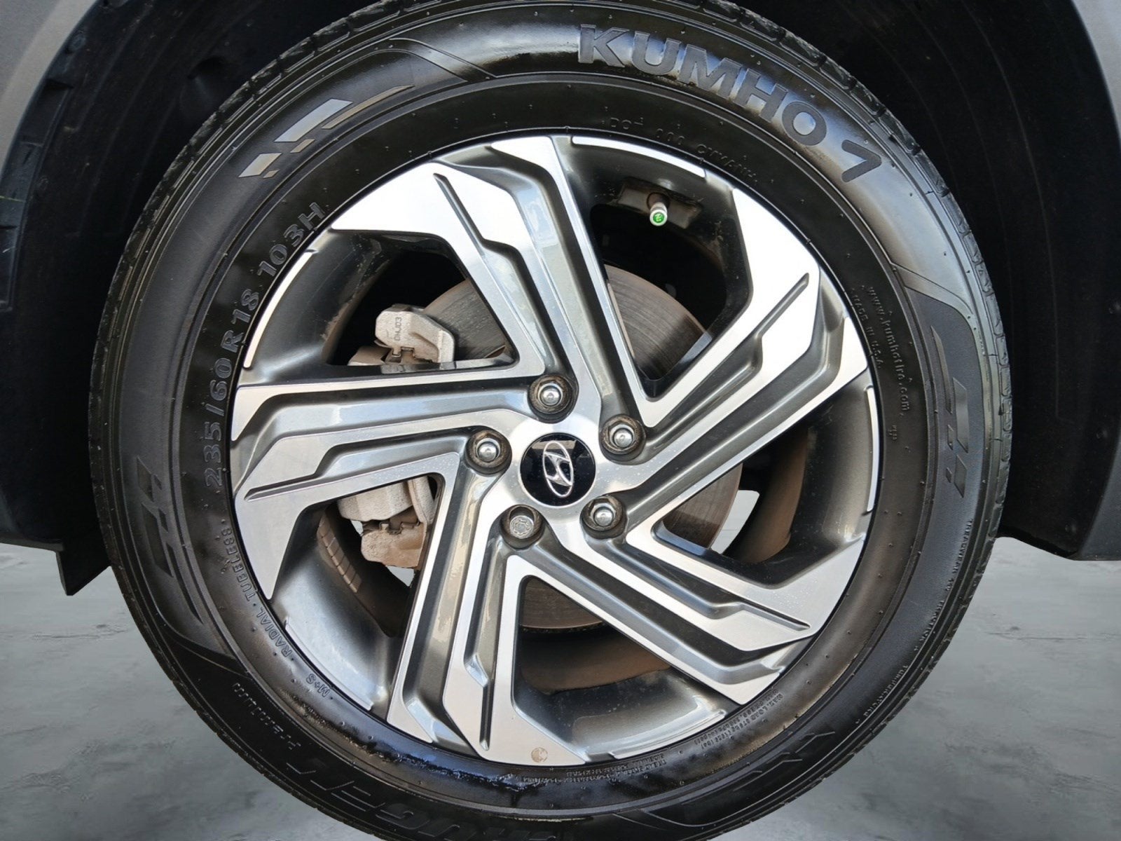 2023 Hyundai Santa Fe SE