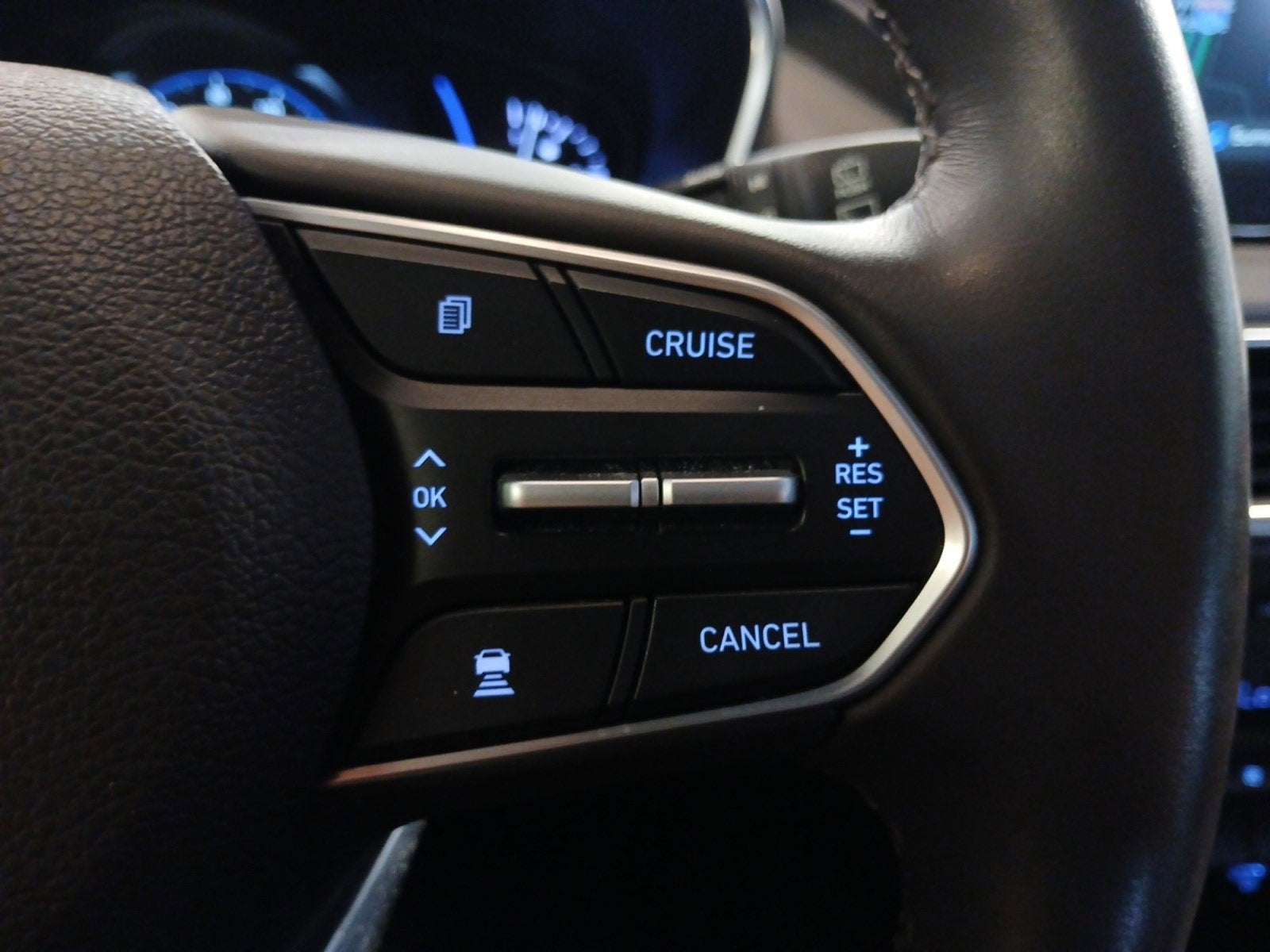 2020 Hyundai Santa Fe Limited W/ PANORAMIC SUNROOF & HEADS-UP DISPLAY