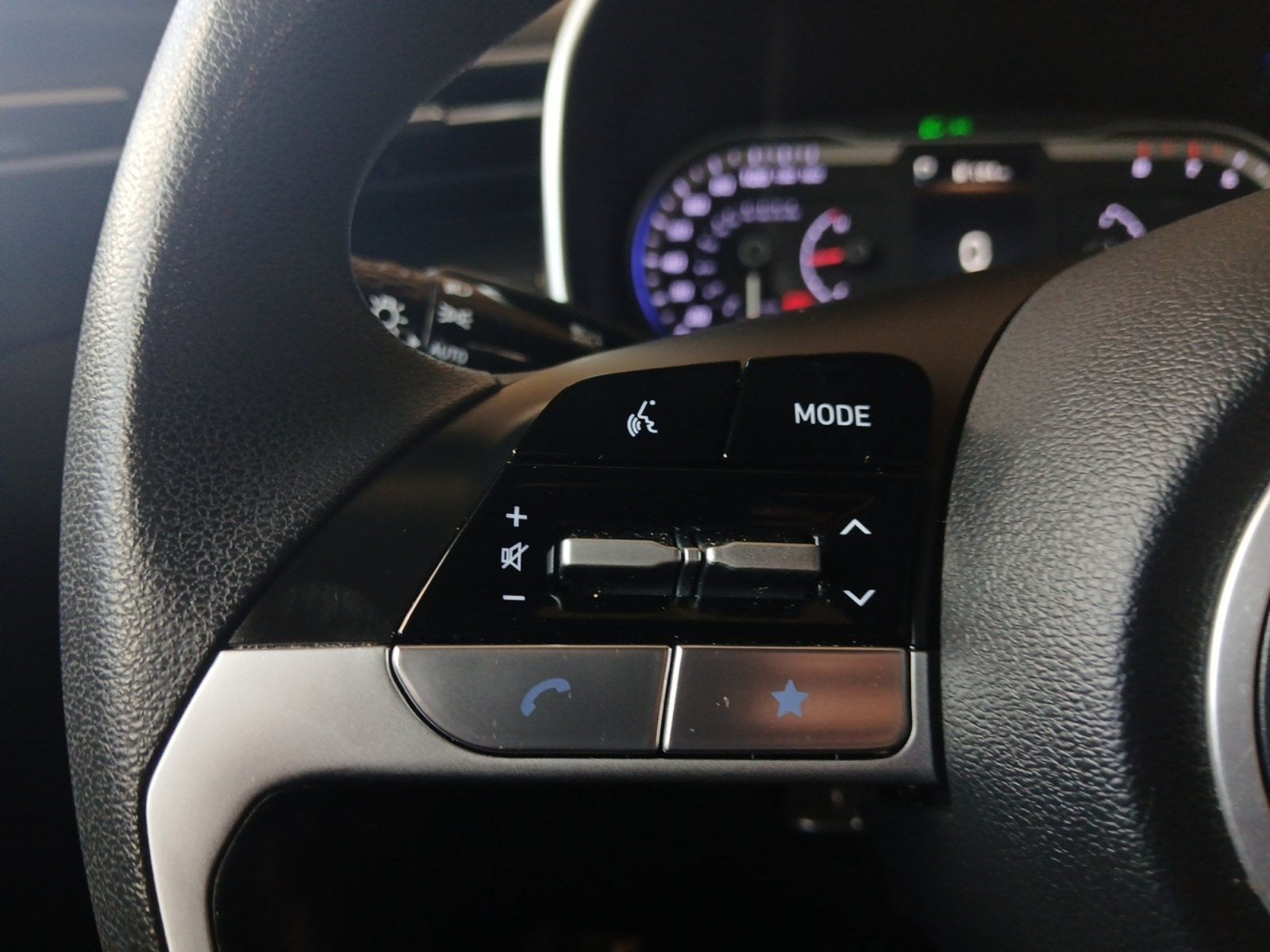 2024 Hyundai Santa Cruz SE