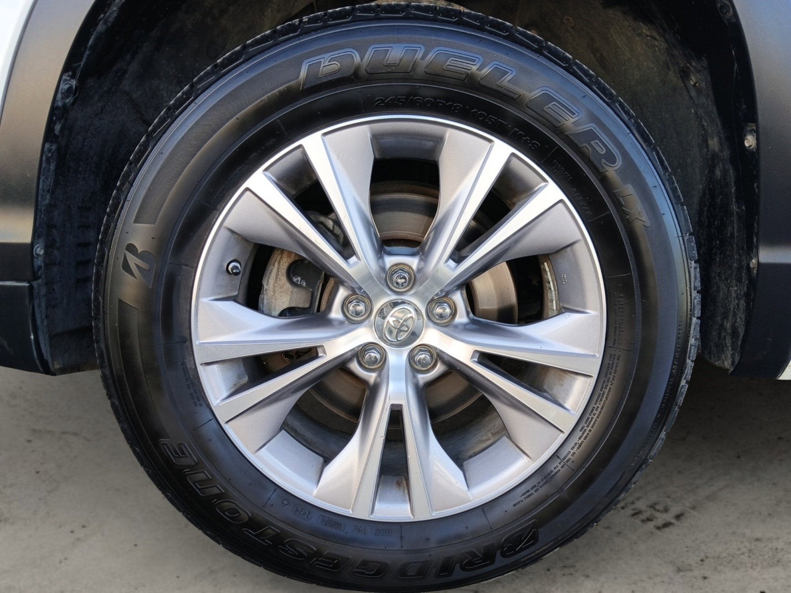 2014 Toyota Highlander LE Plus V6 W/ BACK-UP CAMERA & CRUISE CONTROL