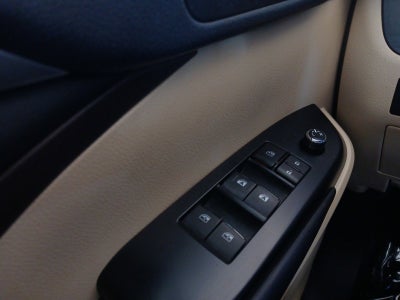 2014 Toyota Highlander LE Plus V6 W/ BACK-UP CAMERA & CRUISE CONTROL