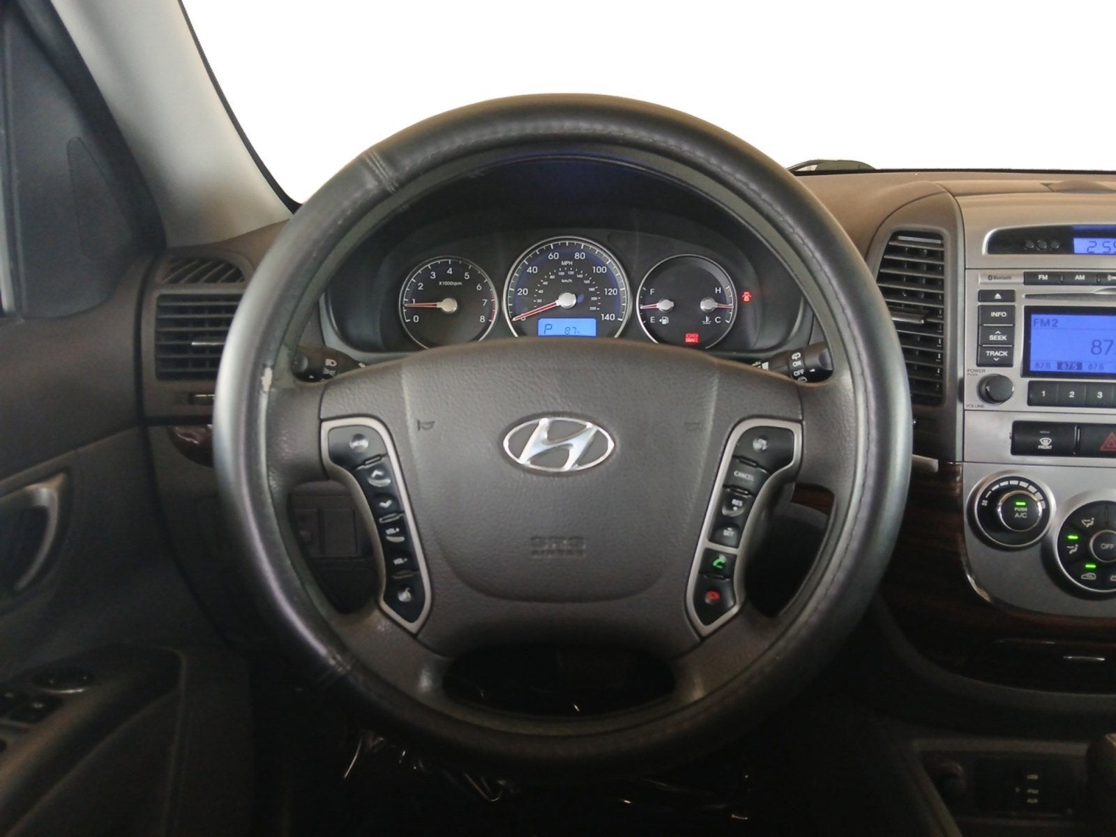 2012 Hyundai Santa Fe GLS W/ REMOTE ENGINE START SYSTEM