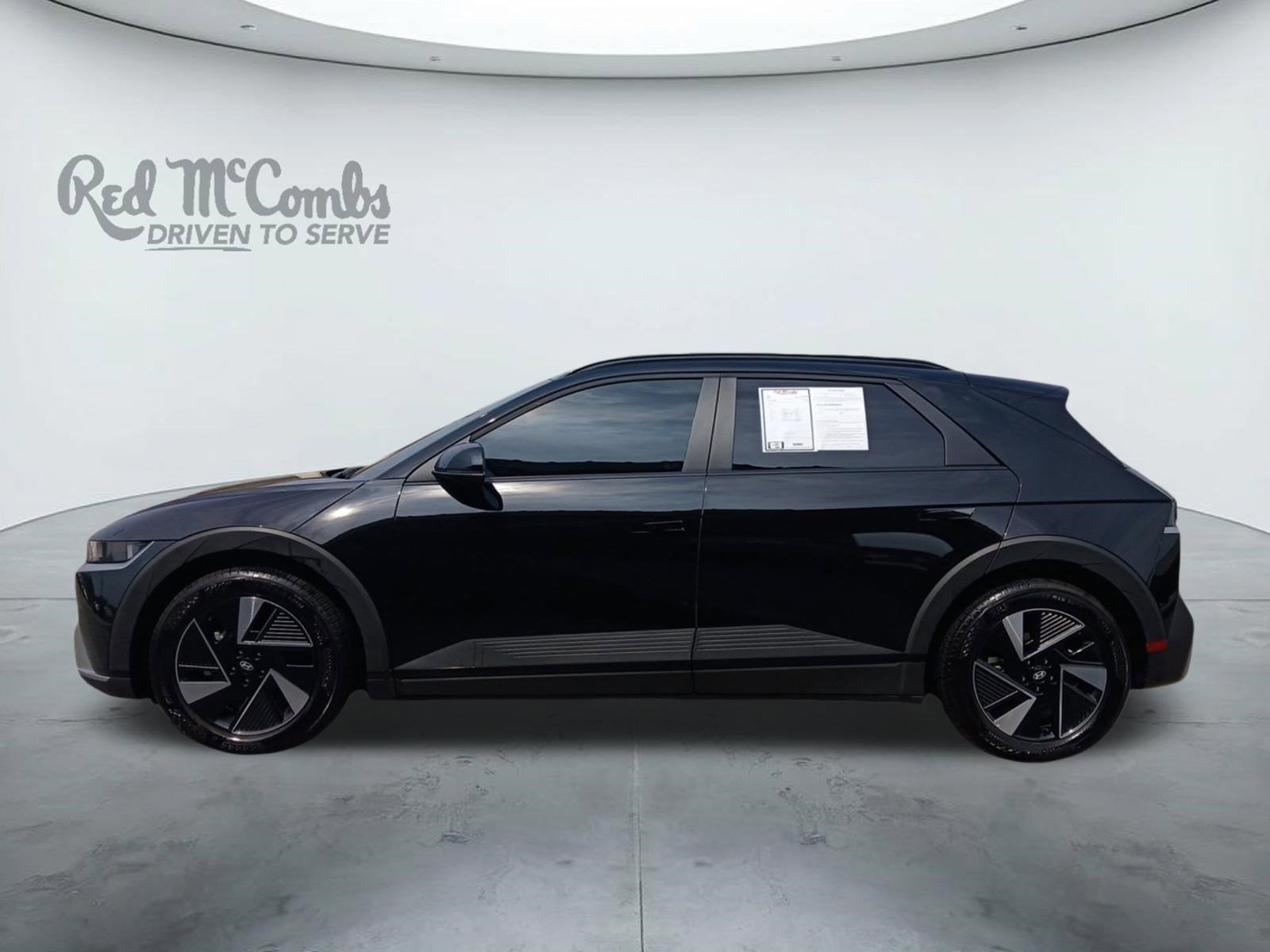 2025 Hyundai IONIQ 5 SEL W/ NAVIGATION & SMART CRUISE CONTROL