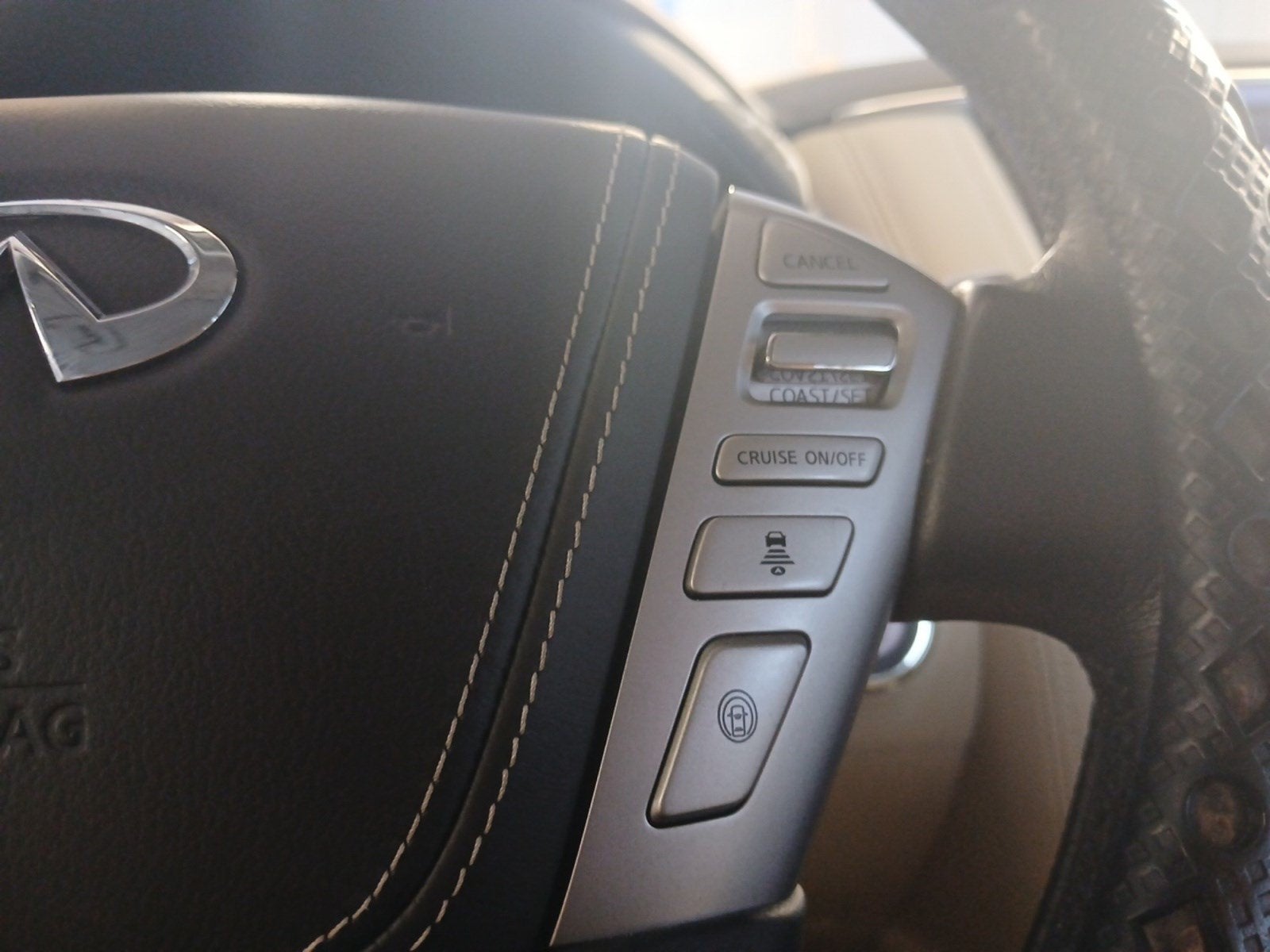 2018 INFINITI QX80 Base