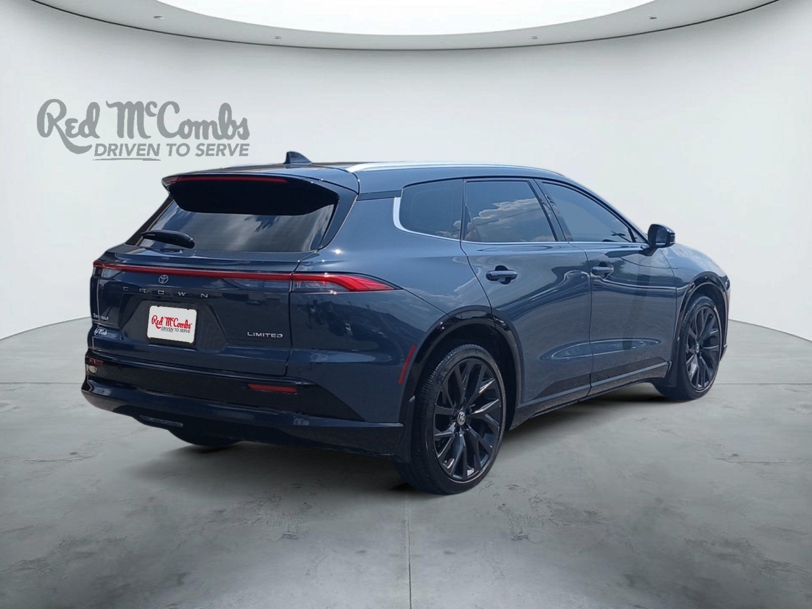 2025 Toyota Crown Signia Limited