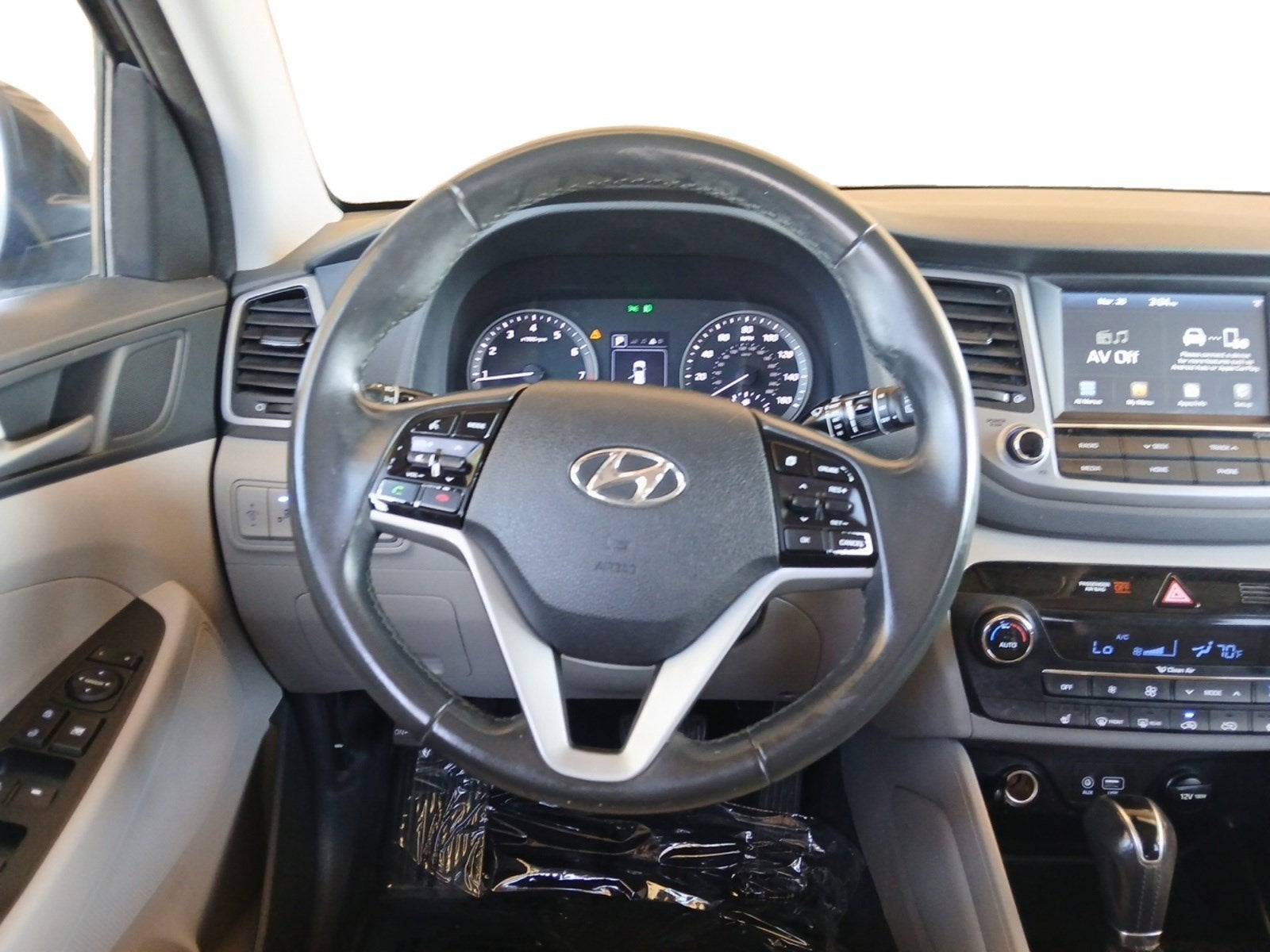 2018 Hyundai Tucson Value W/ PANORAMIC SUNROOF & SMART LIFTGATE