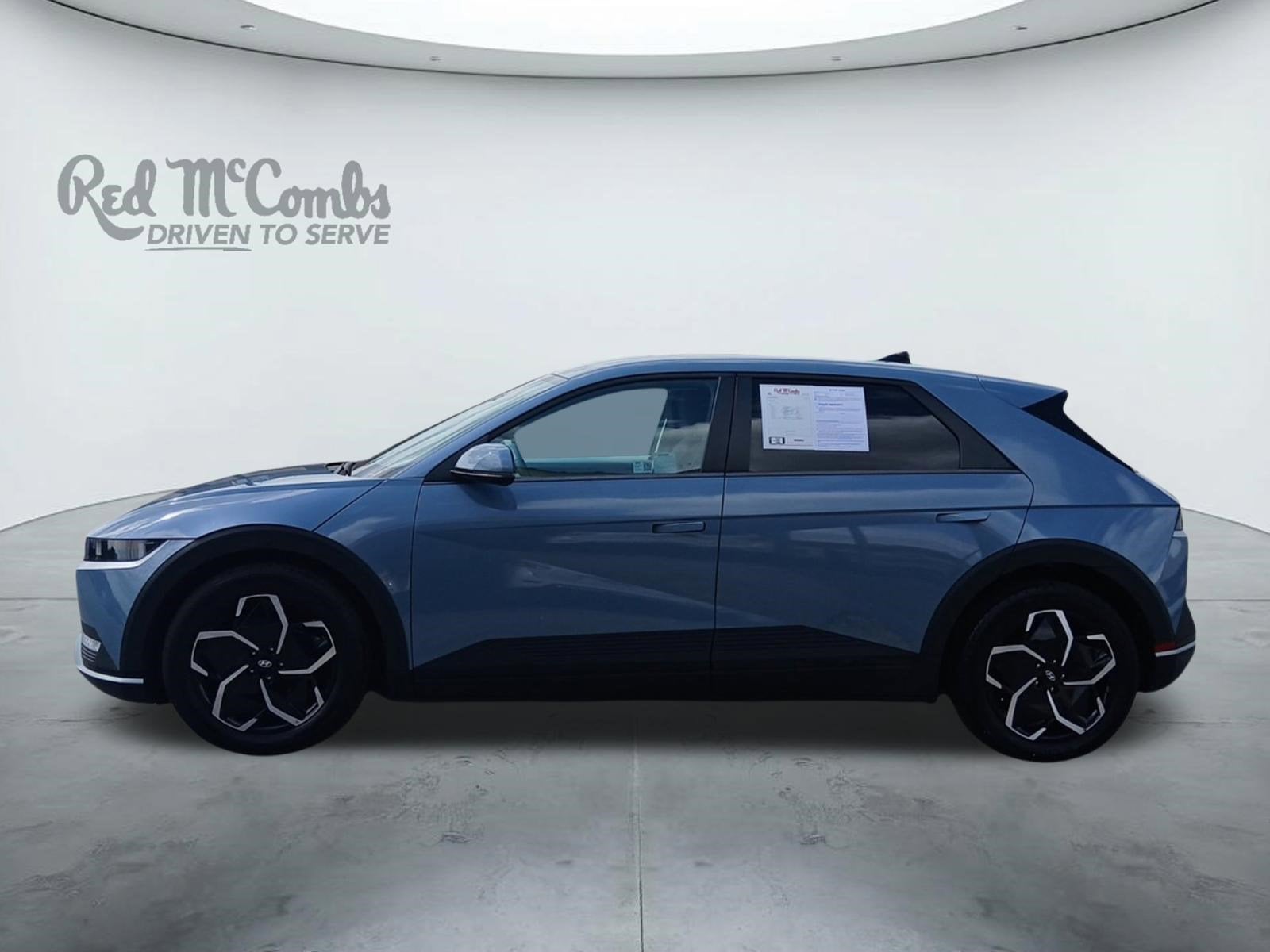 2024 Hyundai IONIQ 5 SE W/ GPS NAVIGATION & BACK-UP CAMERA