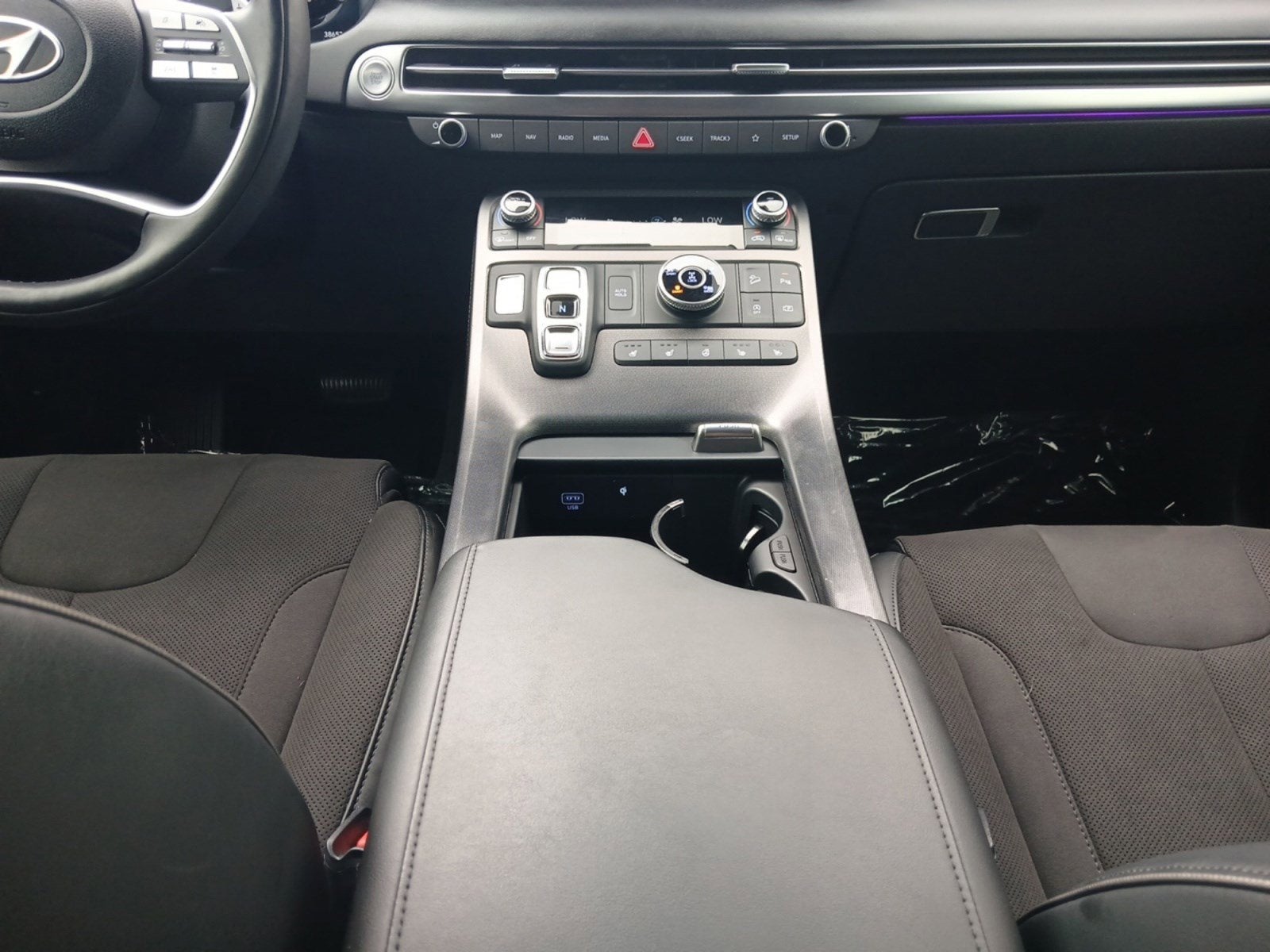 2024 Hyundai Palisade Calligraphy Night Edition 3RD ROW 7 PASSENGER & 2ND ROW CAPTAIN CHAIRS