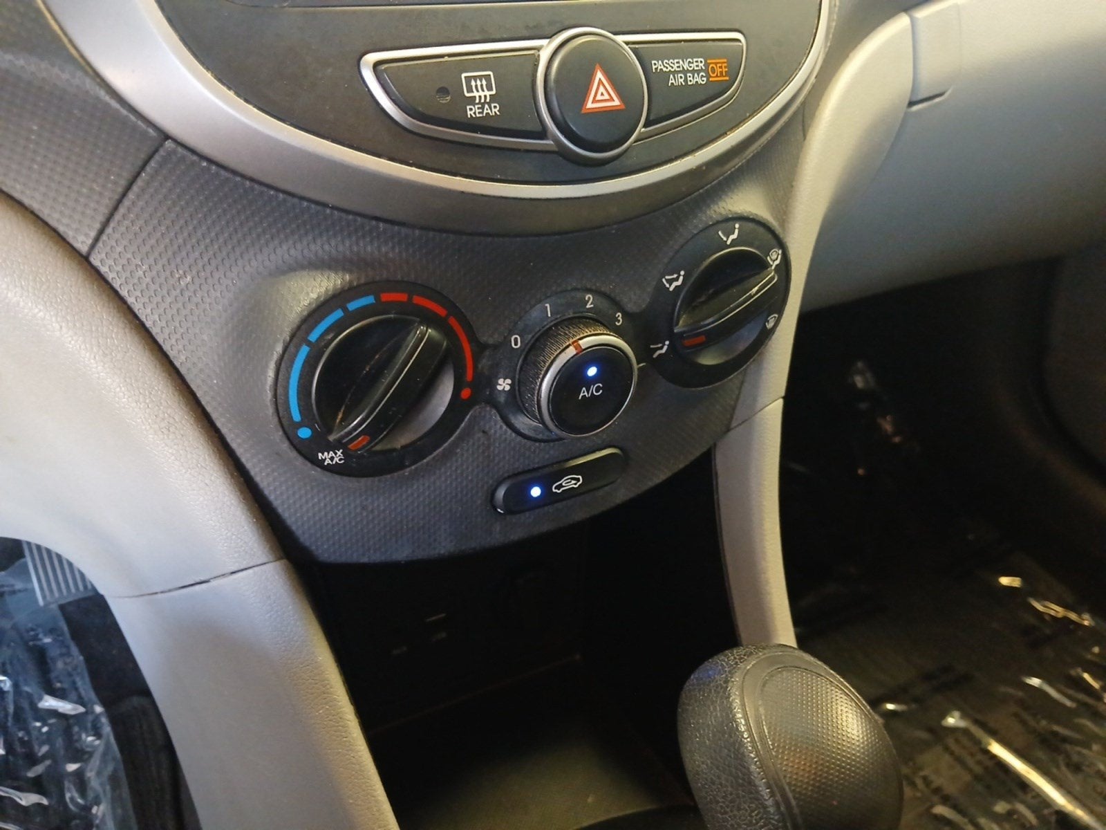 2016 Hyundai Accent SE